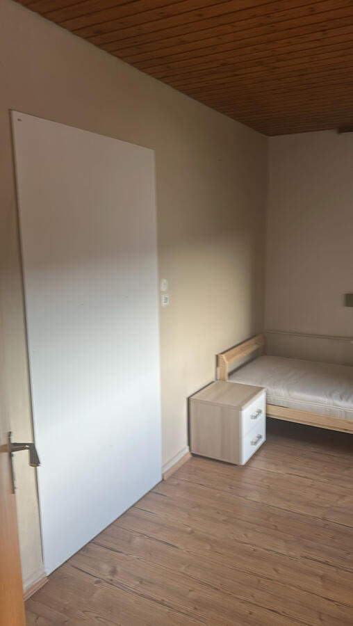 Privatzimmer im ersten Stock